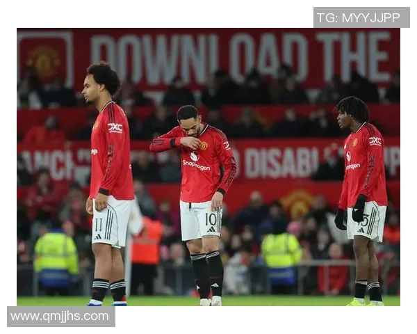 足总杯惊天对决曼联与AC米兰激战成平局历史冷门引发全场沸腾